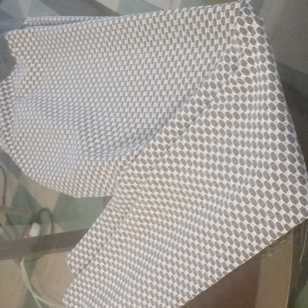 Hip riser leggings